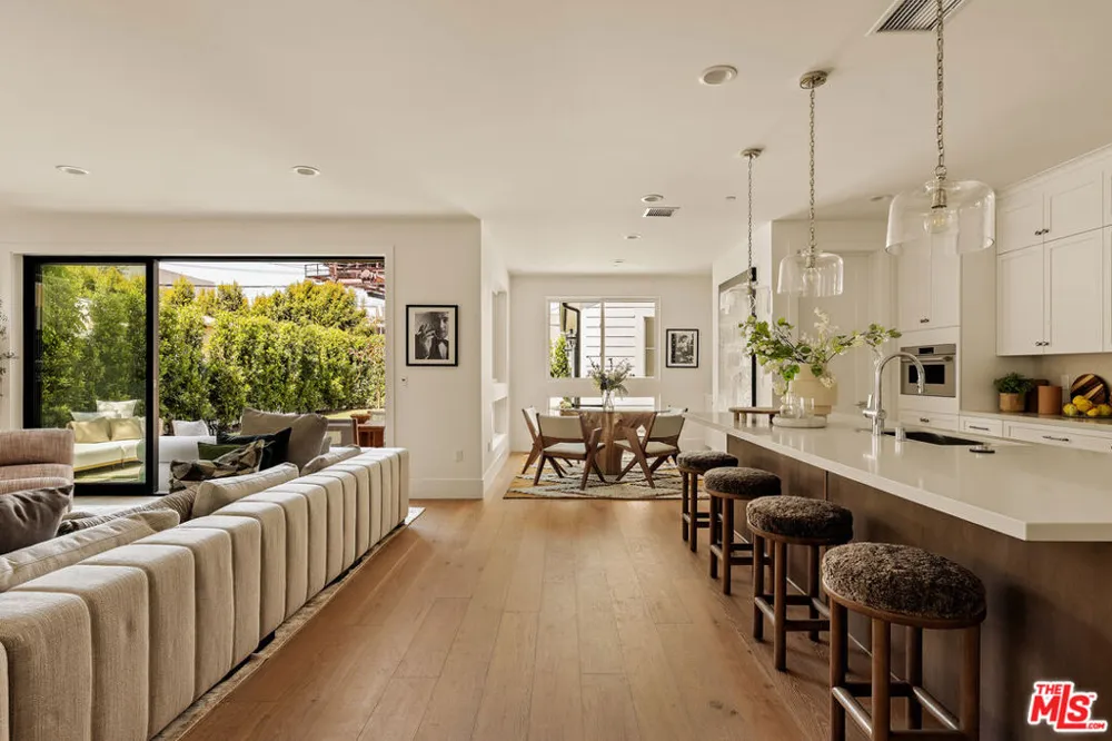 2234 Midvale Avenue Los Angeles, CA 90064