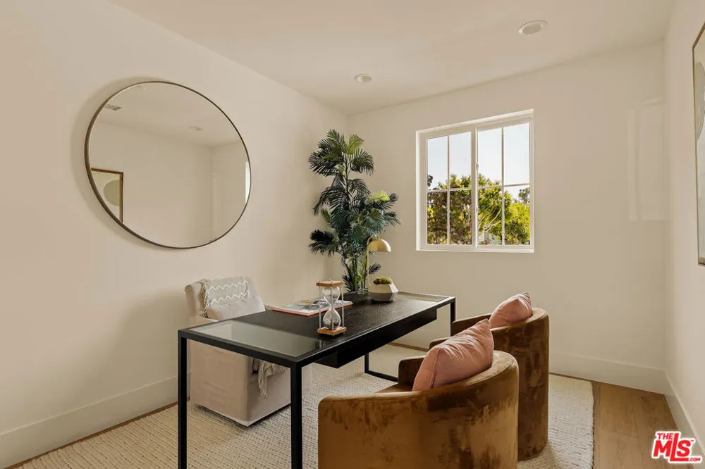 2234 Midvale Avenue Los Angeles, CA 90064