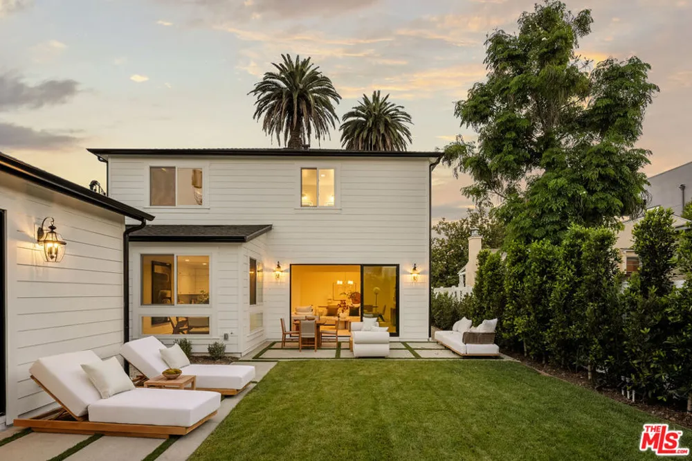 2234 Midvale Avenue Los Angeles, CA 90064