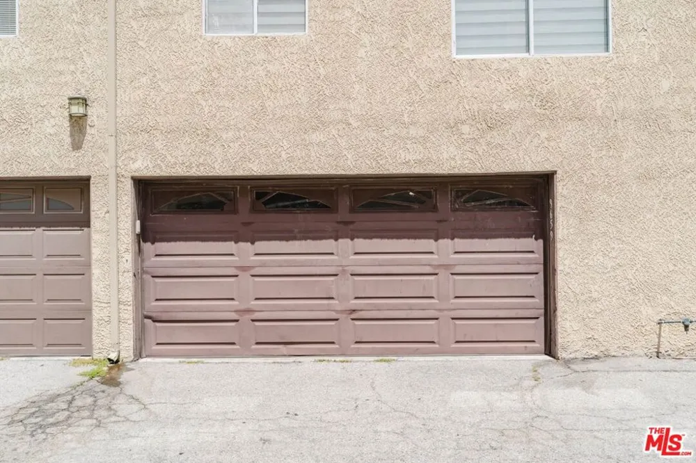 9659 Via Torino #149 Burbank, CA 91504