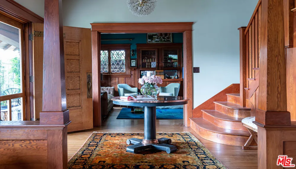 1716 S Hobart Boulevard Los Angeles, CA 90006