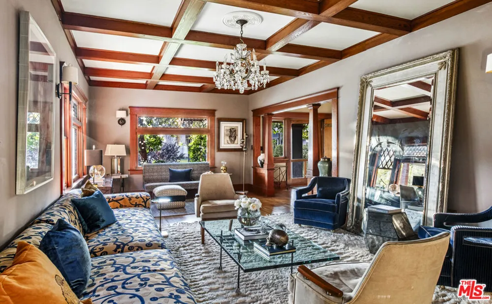 1716 S Hobart Boulevard Los Angeles, CA 90006