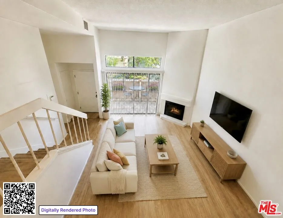 15173 Magnolia Boulevard #E Los Angeles, CA 91403
