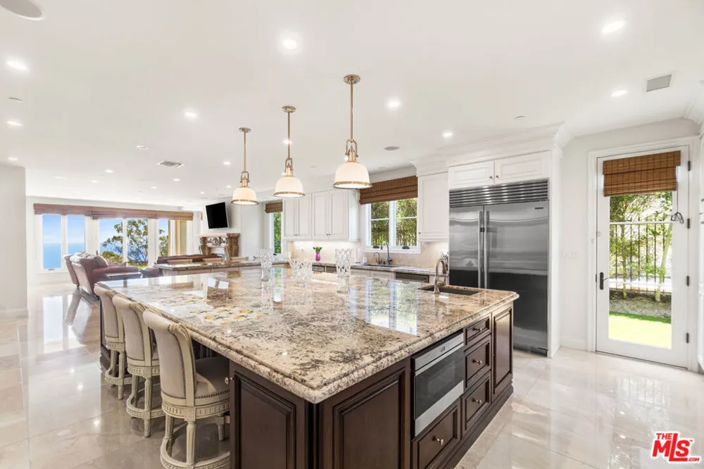 31967 Emerald View Drive Rancho Palos Verdes, CA 90275