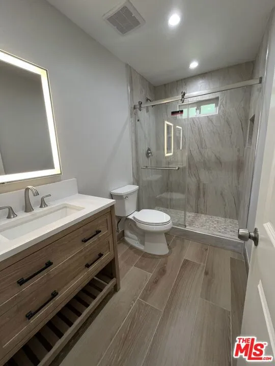 1840 Deodora Street Simi Valley, CA 93065