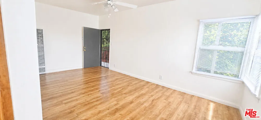 1351 S Cochran Avenue #10 Los Angeles, CA 90019