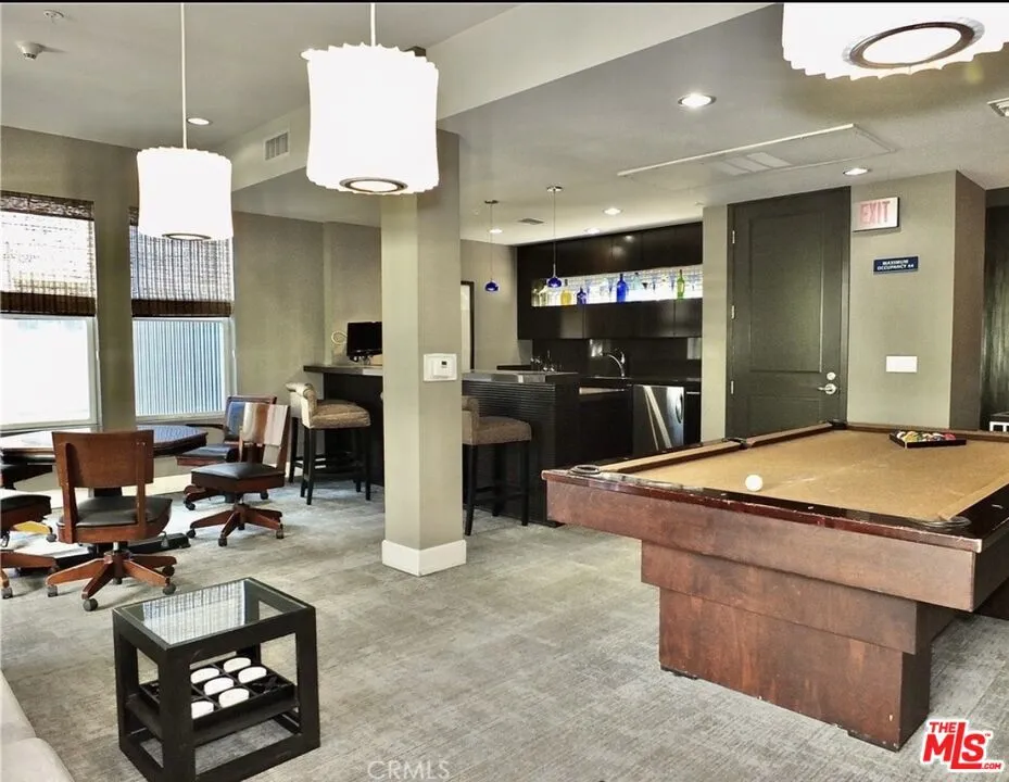 300 E 4th Street #208 Long Beach, CA 90802