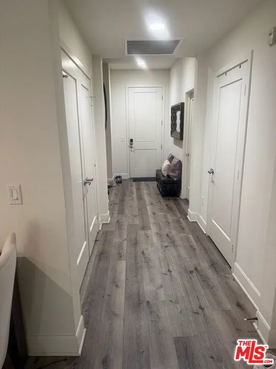 300 E 4th Street #208 Long Beach, CA 90802