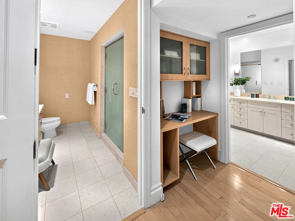 10727 Wilshire Boulevard #404 Los Angeles, CA 90024