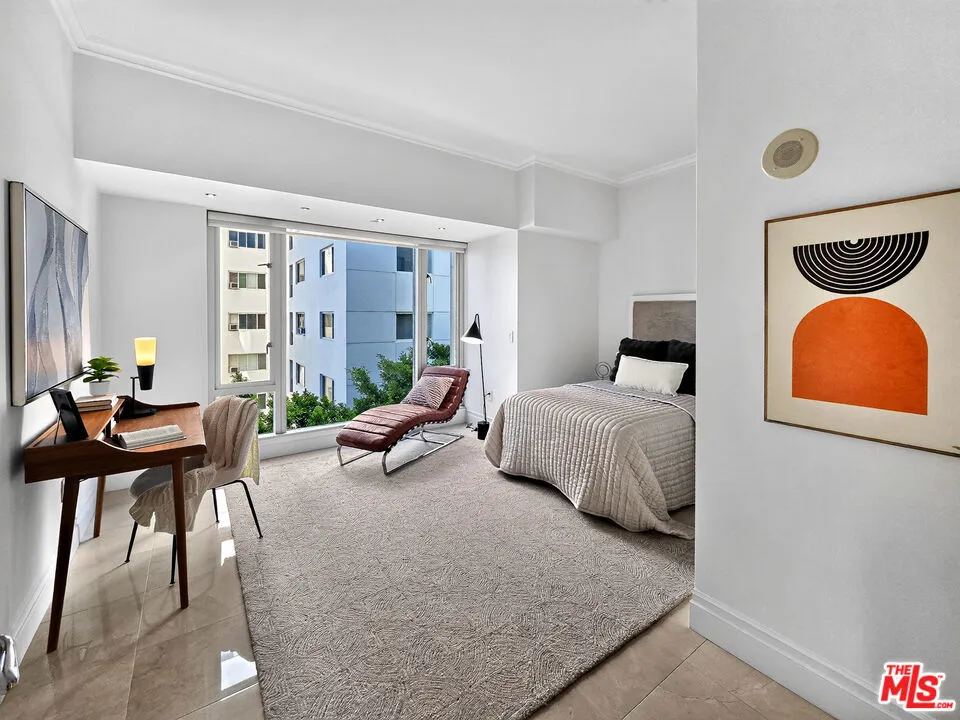 10727 Wilshire Boulevard #404 Los Angeles, CA 90024