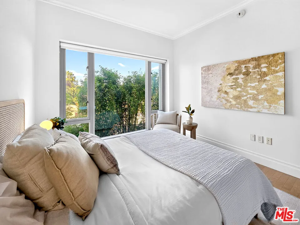 10727 Wilshire Boulevard #404 Los Angeles, CA 90024