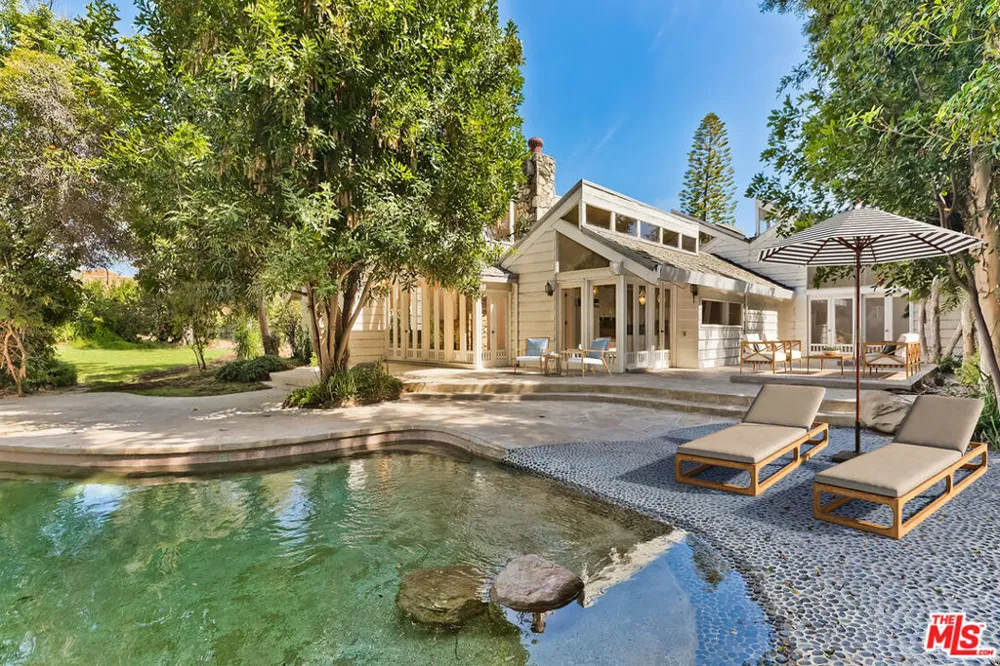 1005 Schuyler Road Beverly Hills, CA 90210