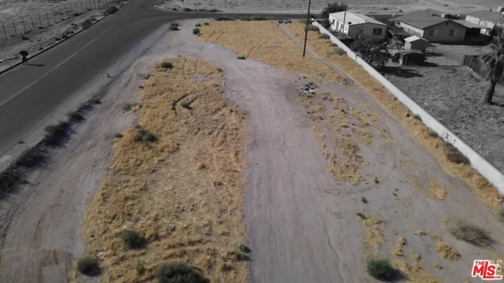 Washington Street Bakersfield, CA 93307
