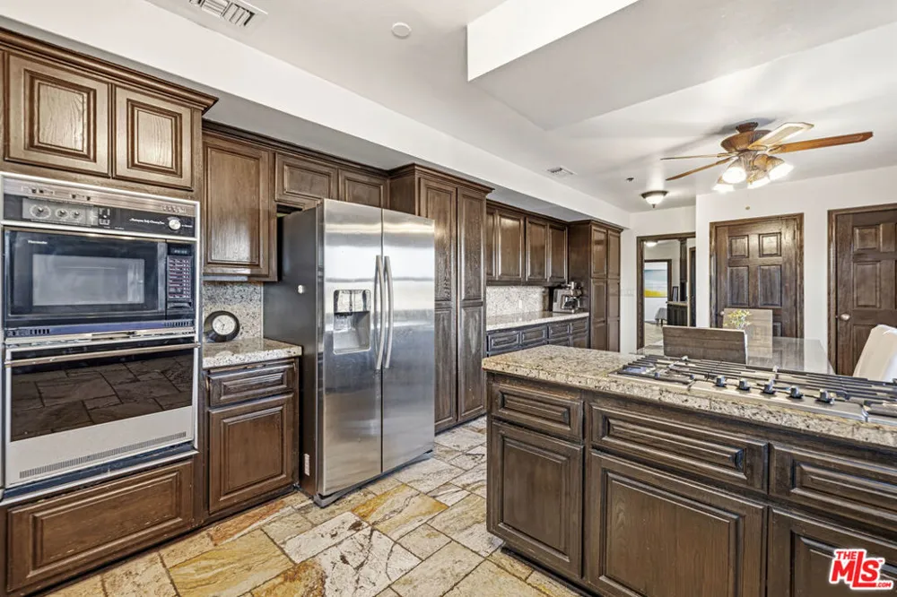 23911 Homezell Drive West Hills, CA 91304