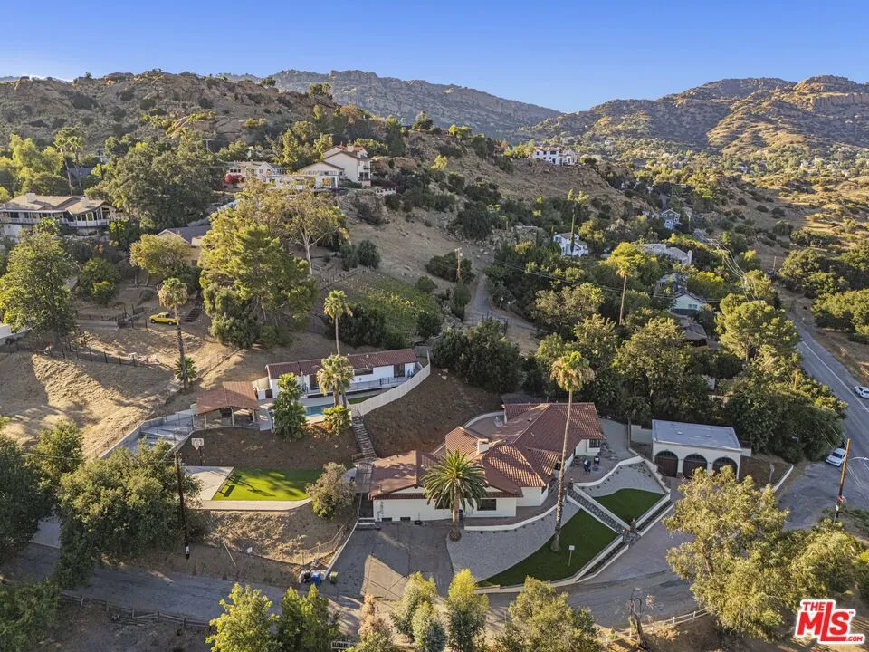 23911 Homezell Drive West Hills, CA 91304