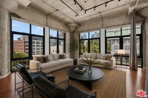 330 W 11th Street #406