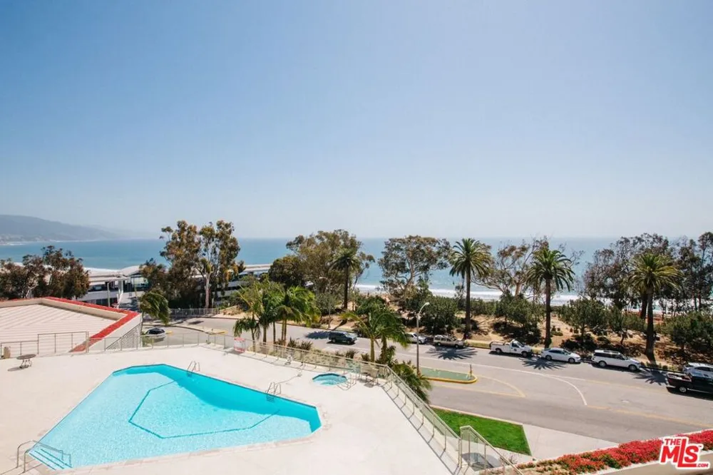 201 Ocean Avenue #602B Santa Monica, CA 90402