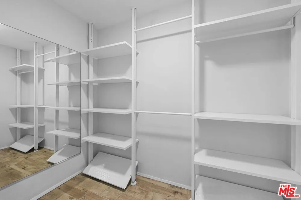 201 Ocean Avenue #602B Santa Monica, CA 90402