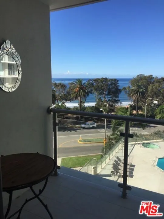 201 Ocean Avenue #602B Santa Monica, CA 90402