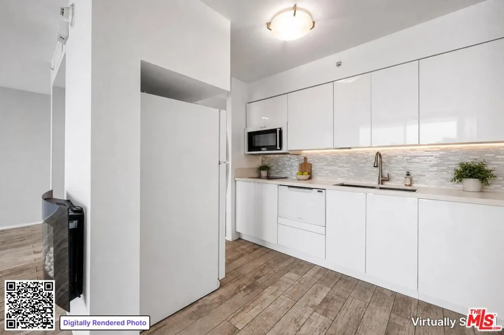201 Ocean Avenue #602B Santa Monica, CA 90402