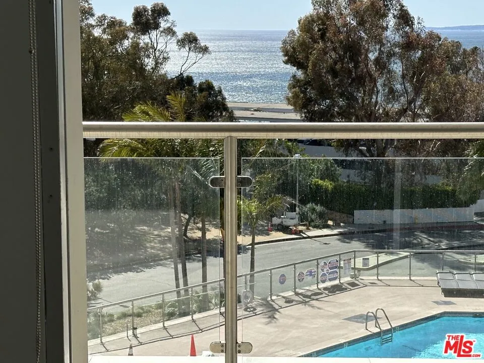 201 Ocean Avenue #602B Santa Monica, CA 90402