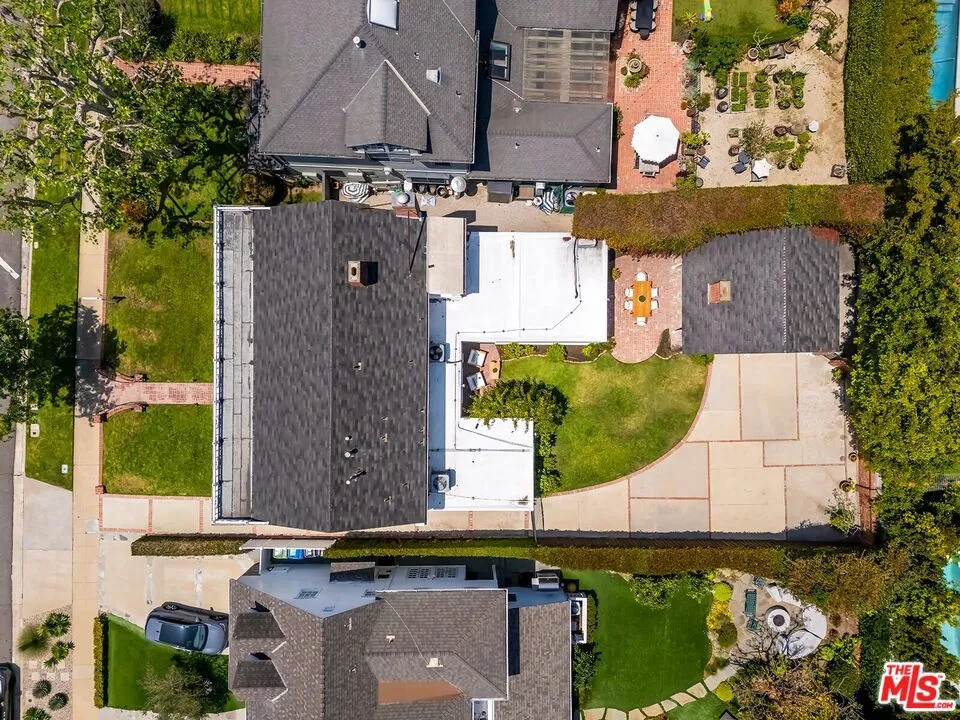 2718 Motor Avenue Los Angeles, CA 90064