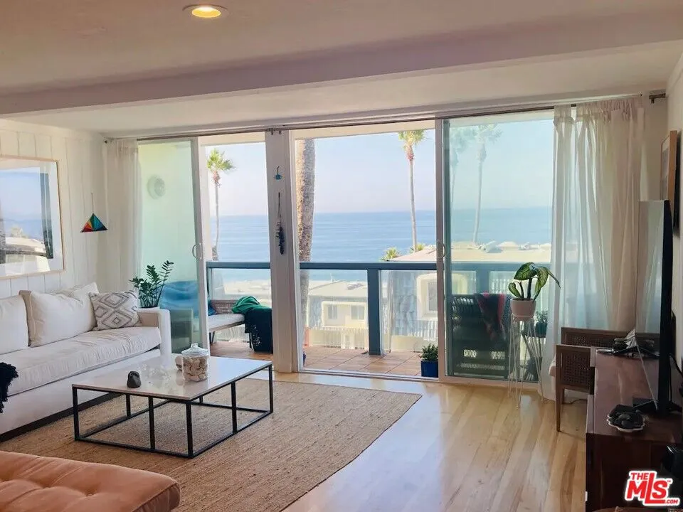 11954 Oceanaire Lane Malibu, CA 90265