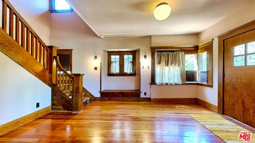 216 Mount Washington Drive Los Angeles, CA 90065