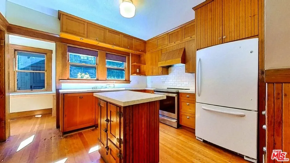 216 Mount Washington Drive Los Angeles, CA 90065