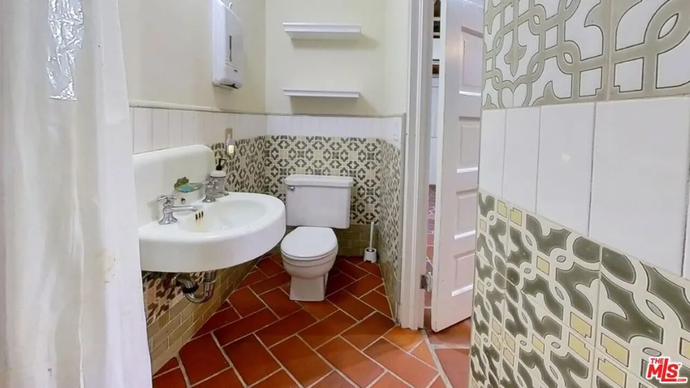 216 Mount Washington Drive Los Angeles, CA 90065