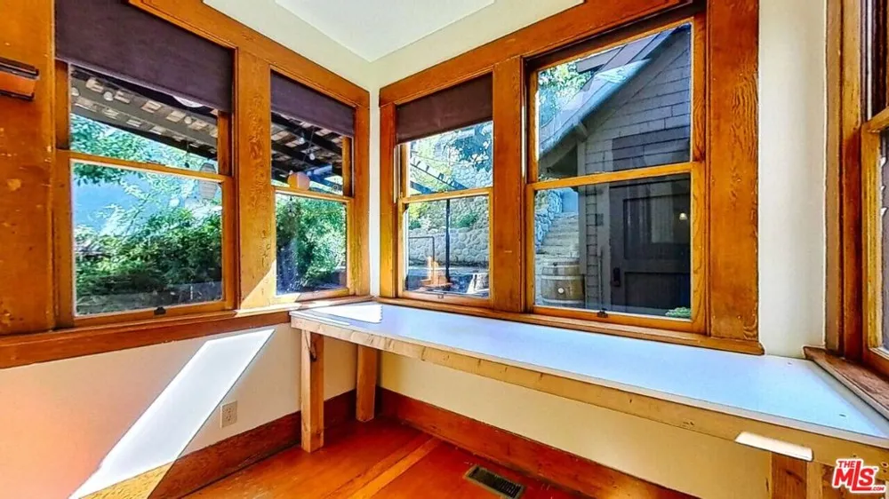 216 Mount Washington Drive Los Angeles, CA 90065