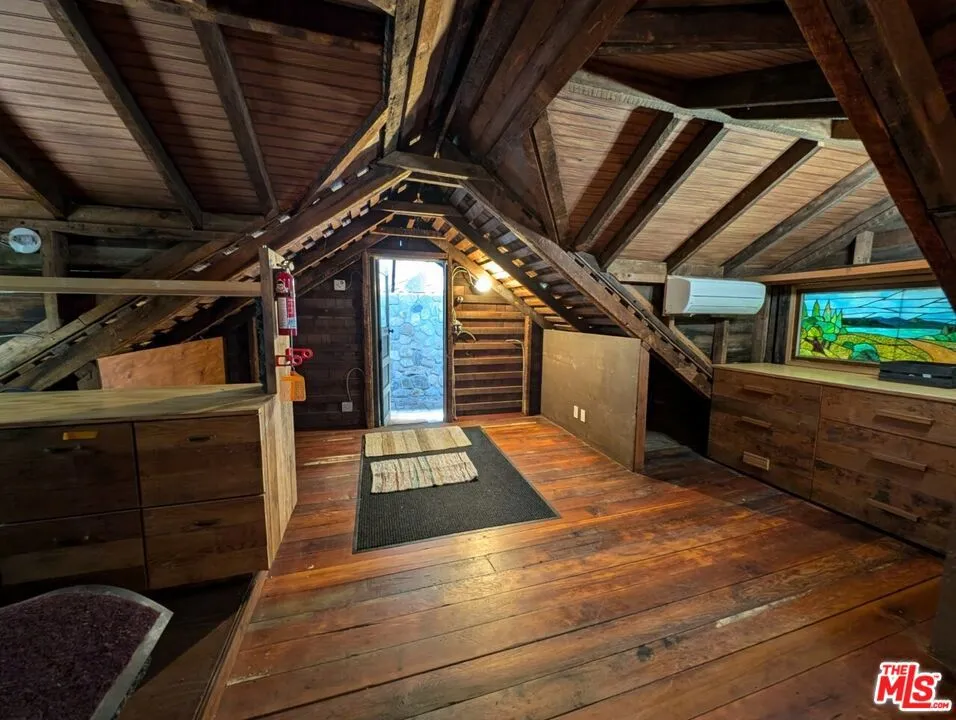 216 Mount Washington Drive Los Angeles, CA 90065