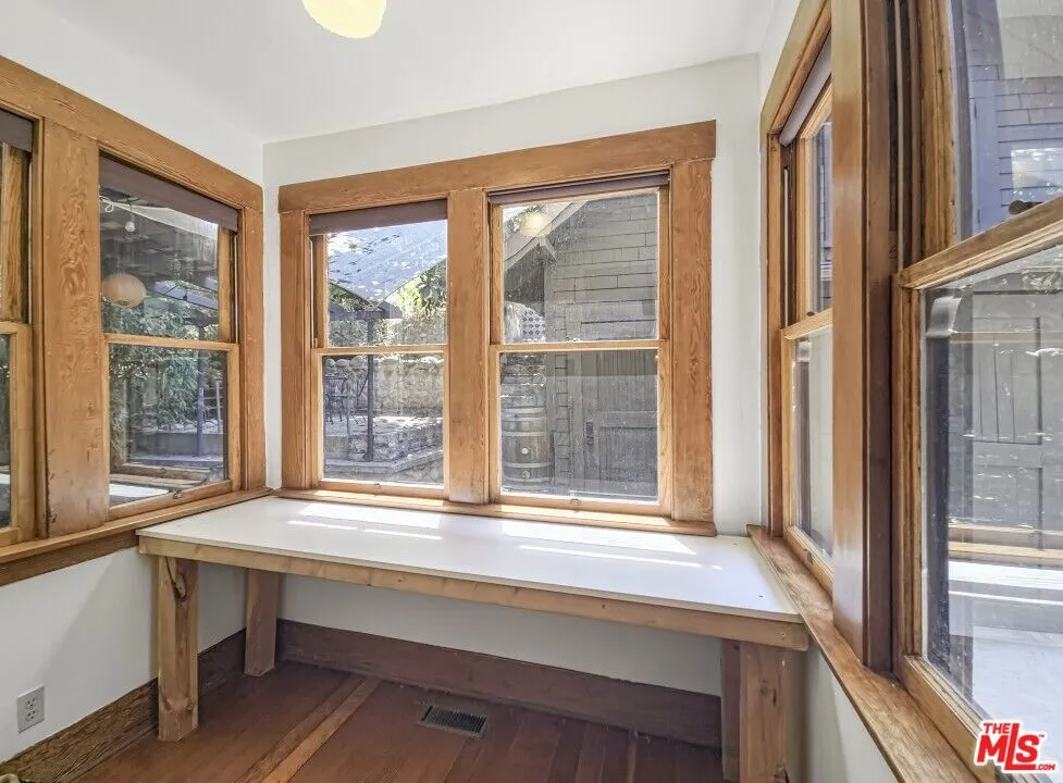 216 Mount Washington Drive Los Angeles, CA 90065
