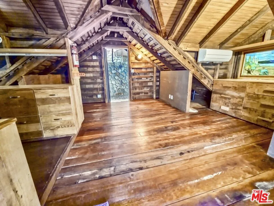 216 Mount Washington Drive Los Angeles, CA 90065