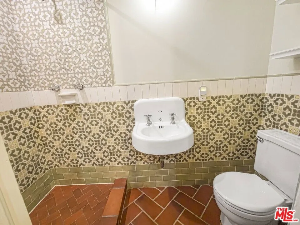 216 Mount Washington Drive Los Angeles, CA 90065