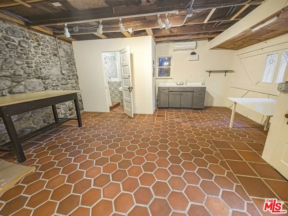 216 Mount Washington Drive Los Angeles, CA 90065