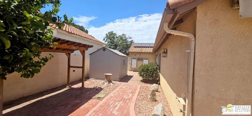 1007 Serena Drive San Jacinto, CA 92583