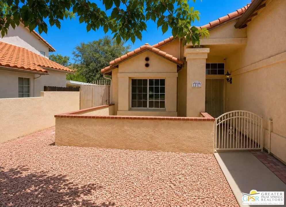 1007 Serena Drive San Jacinto, CA 92583