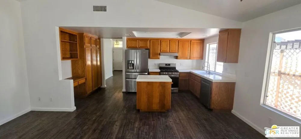 1007 Serena Drive San Jacinto, CA 92583