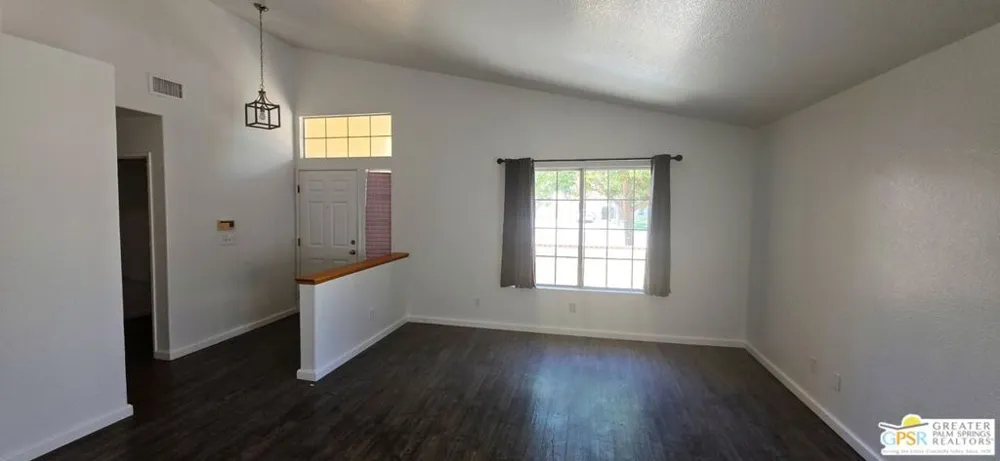 1007 Serena Drive San Jacinto, CA 92583