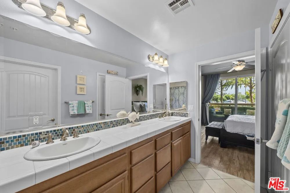 1546 Windshore Way Oxnard, CA 93035