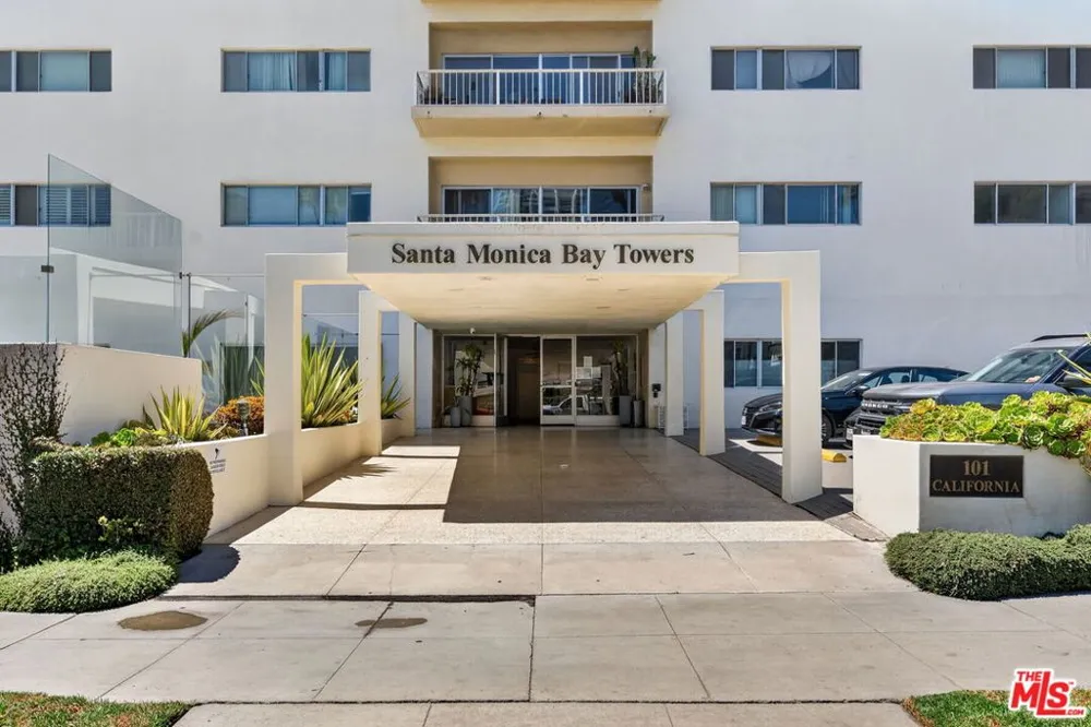 101 California Avenue #1404 Santa Monica, CA 90403