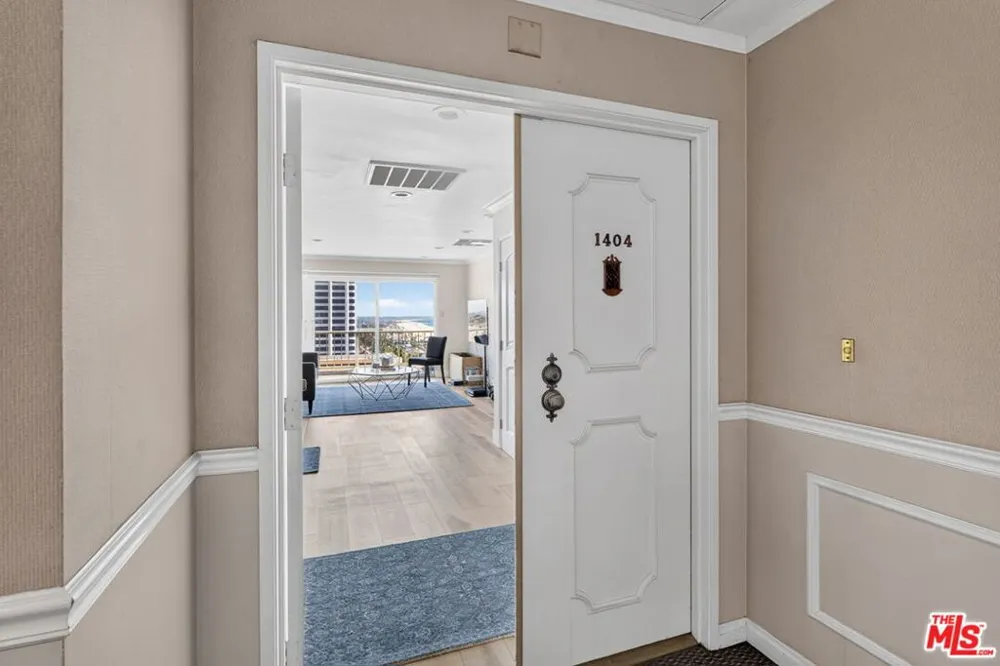 101 California Avenue #1404 Santa Monica, CA 90403