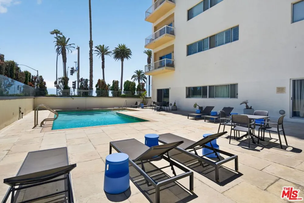 101 California Avenue #1404 Santa Monica, CA 90403