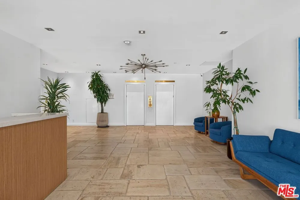 101 California Avenue #1404 Santa Monica, CA 90403
