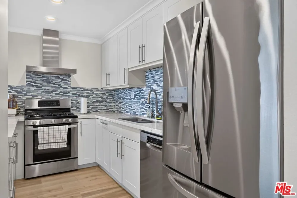 101 California Avenue #1404 Santa Monica, CA 90403