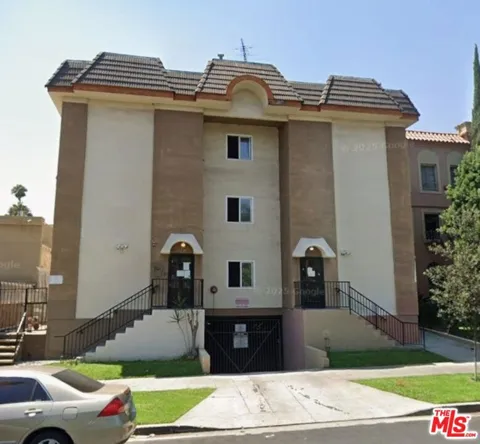 545 S Manhattan Place #11