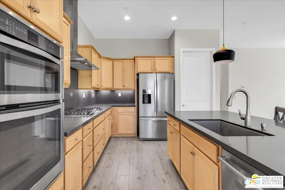 51 Bordeaux Rancho Mirage, CA 92270