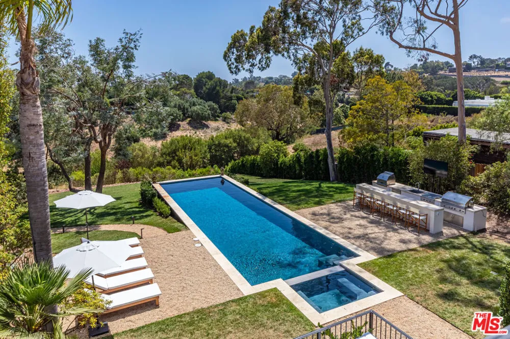 28834 Boniface Drive Malibu, CA 90265