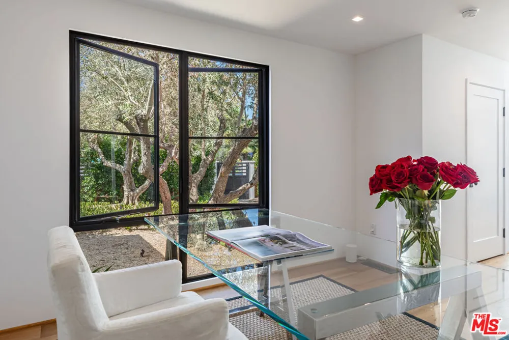 28834 Boniface Drive Malibu, CA 90265